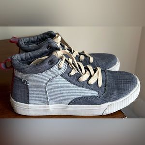 TOMS High-top sneakers, Women’s Size 8.5, Like New